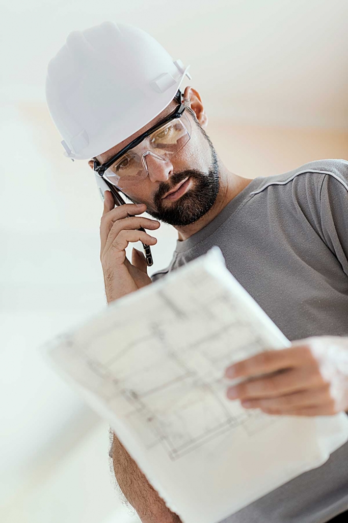 professional-engineer-inspecting-9QRDEZL Contact Indiana Professional Engineers